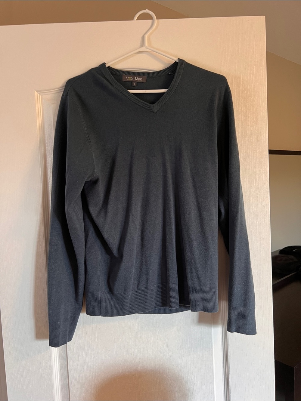 Marks & Spencer Men's V-Neck Sweater - Charcoal